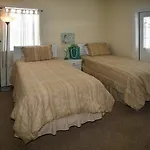 Seaview Cottages 6 Great Value Family Vacation Home And 2 Minute Walk